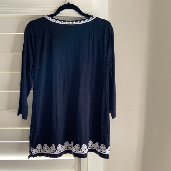 Talbots navy top - Picture 2 of 3